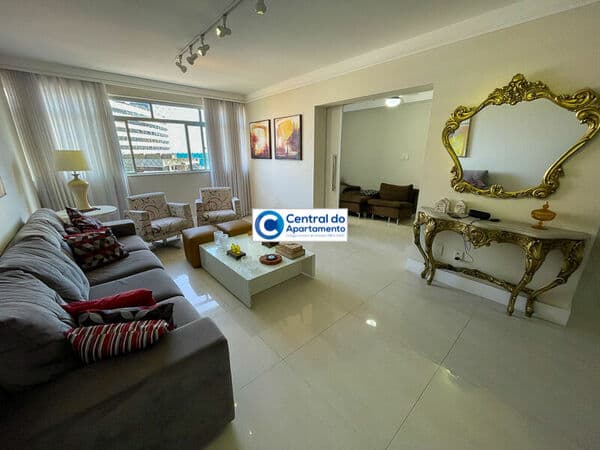 Apartamento com 4 quartos, suíte, ar, vista, em frente Camarote Salvador, carnaval.