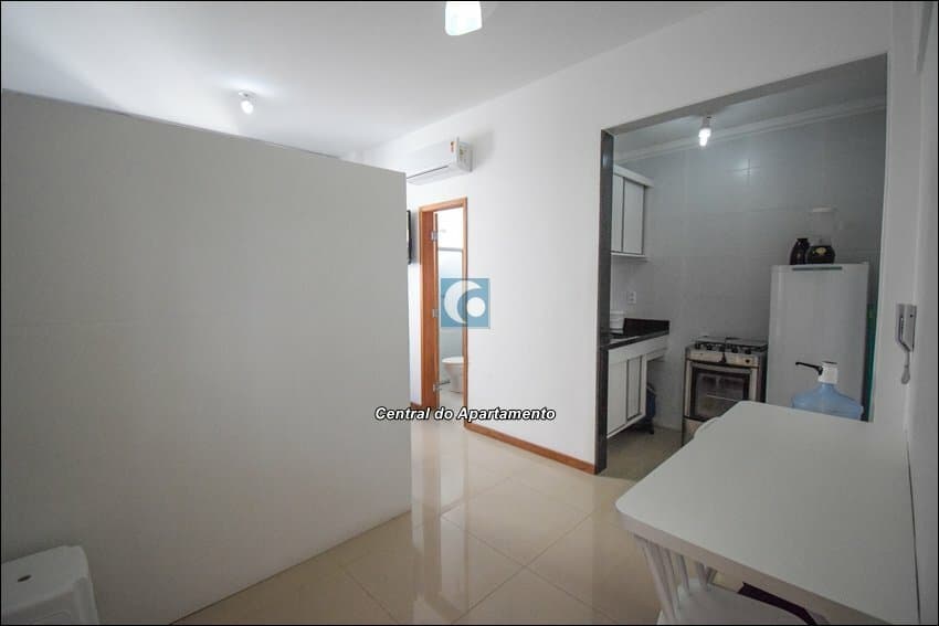 Apartamento 1/4, ar, no Farol da Barra, Carnaval de Salvador-BA