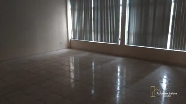Sala Comercial à Venda no Ed. Campos Elíseos