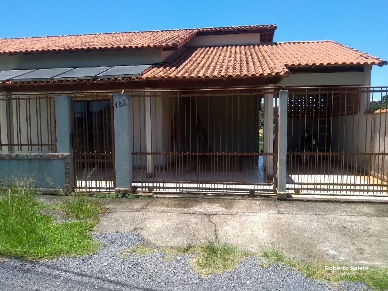 Casa no Condomínio Casa da Lua