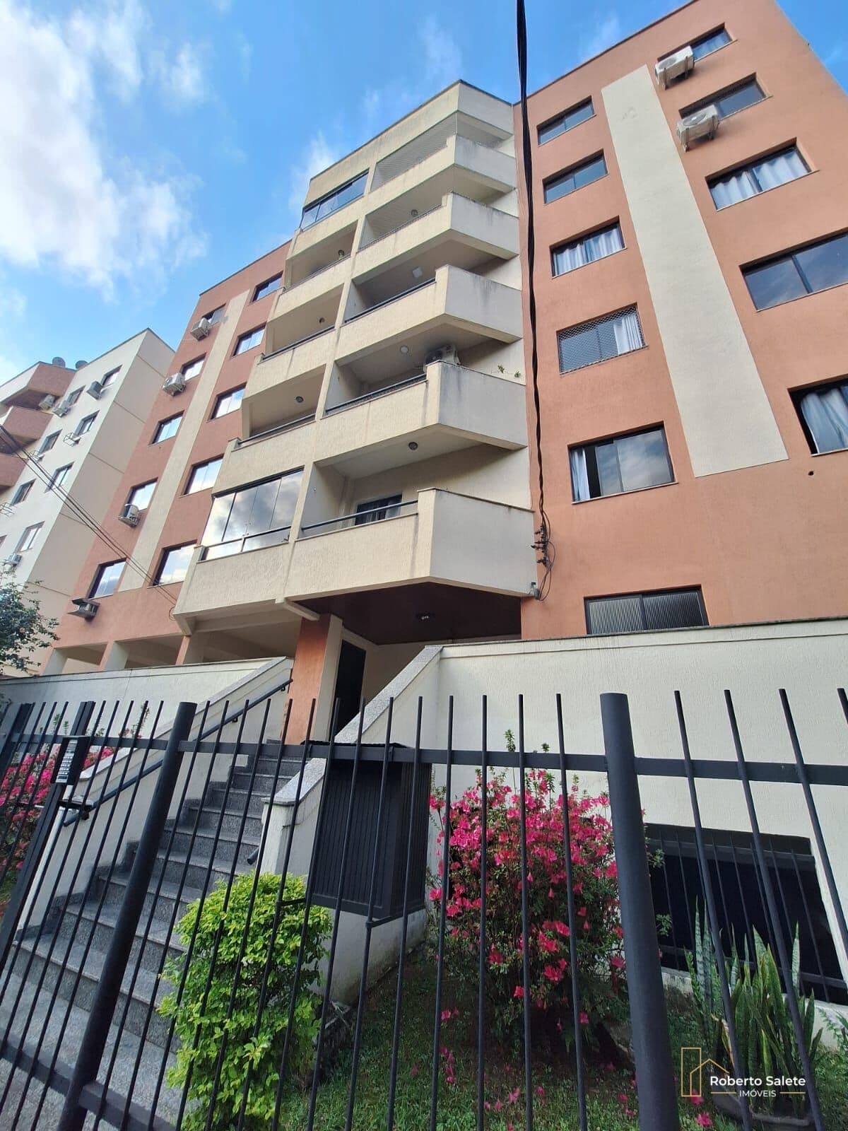 Apartamento à Venda no bairro Barbosa Lima