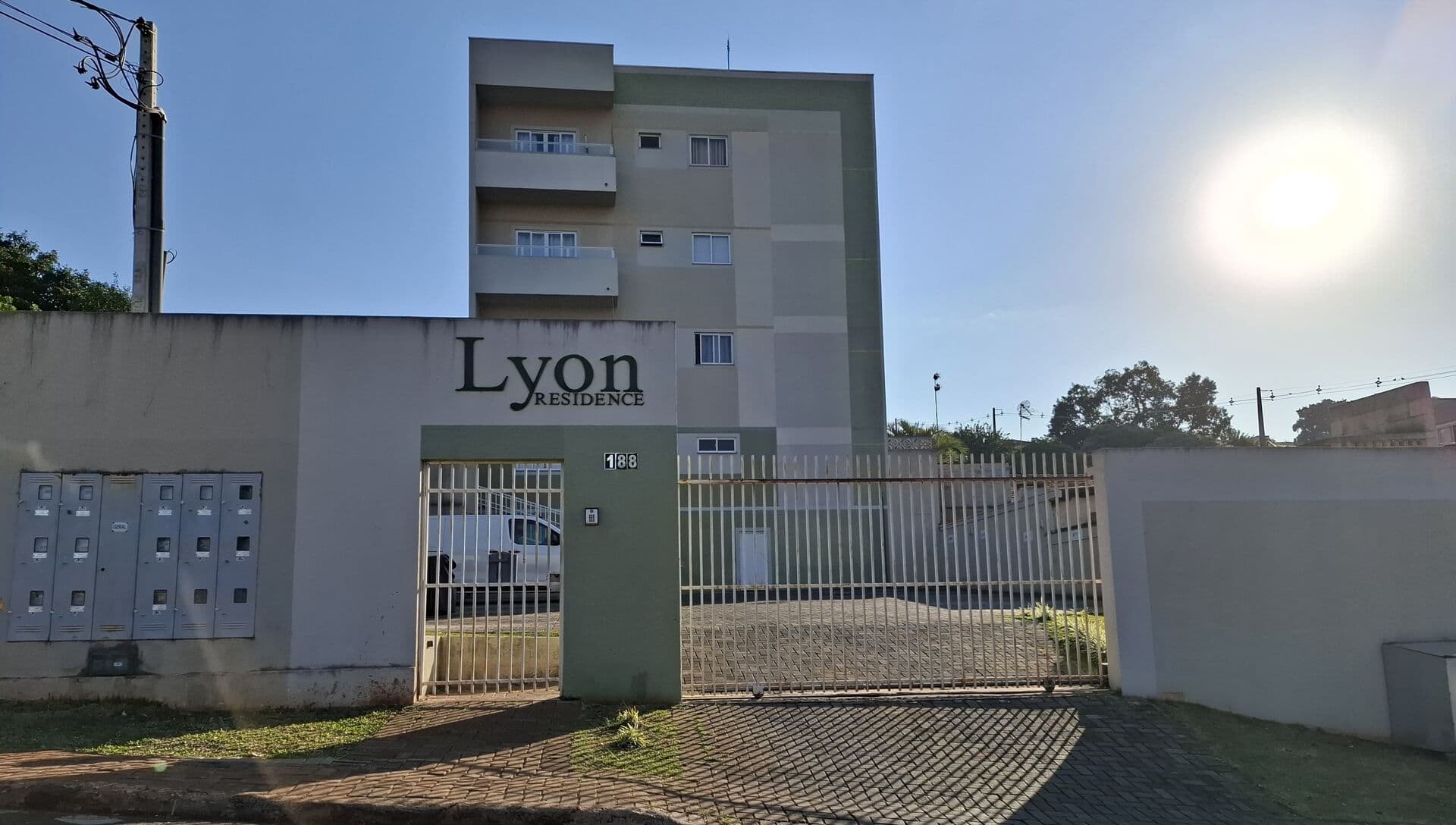 Apartamento em Oficinas