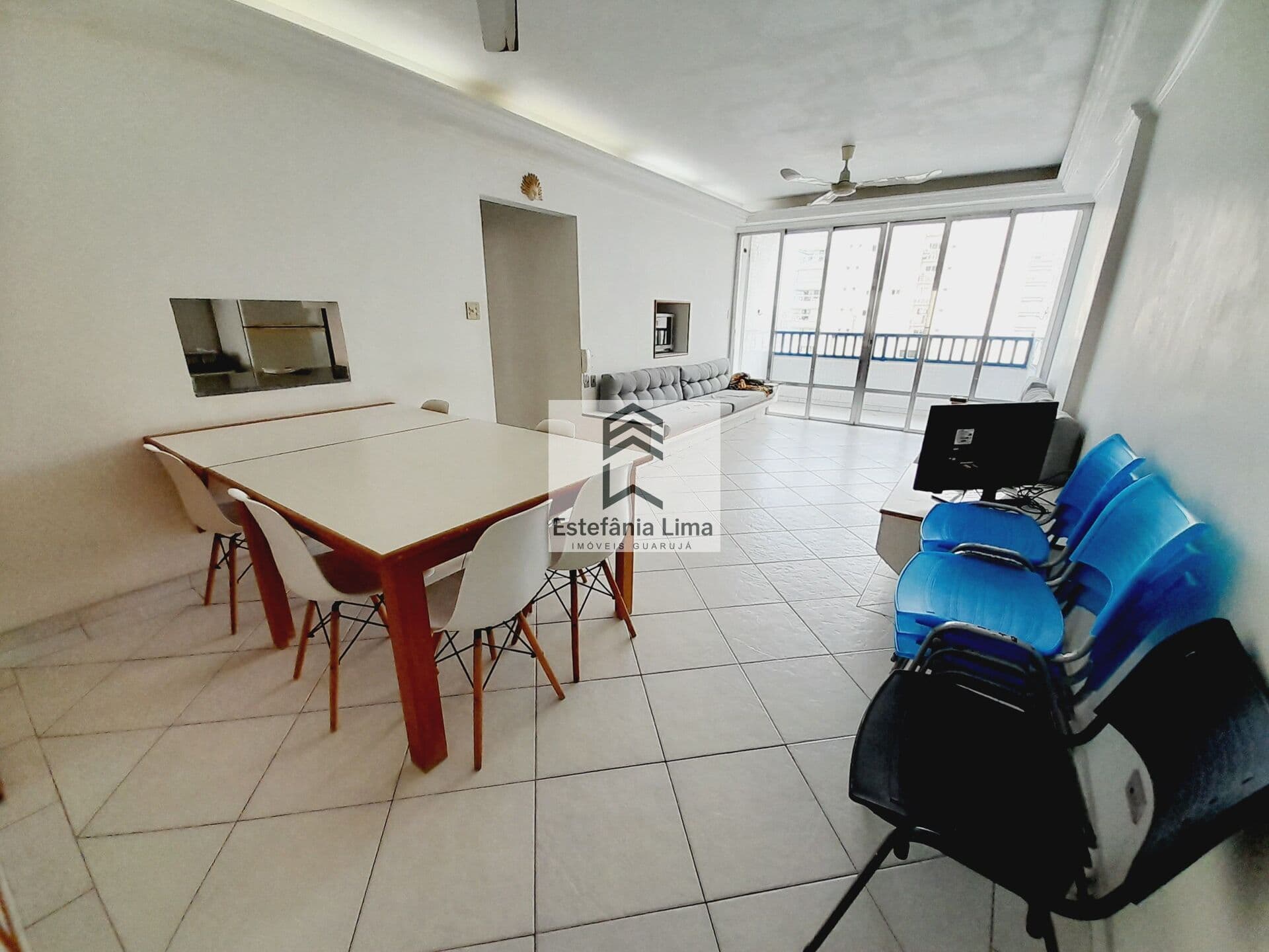 Apartamento com Vista ao Mar em Pitangueiras 4 Dormitórios