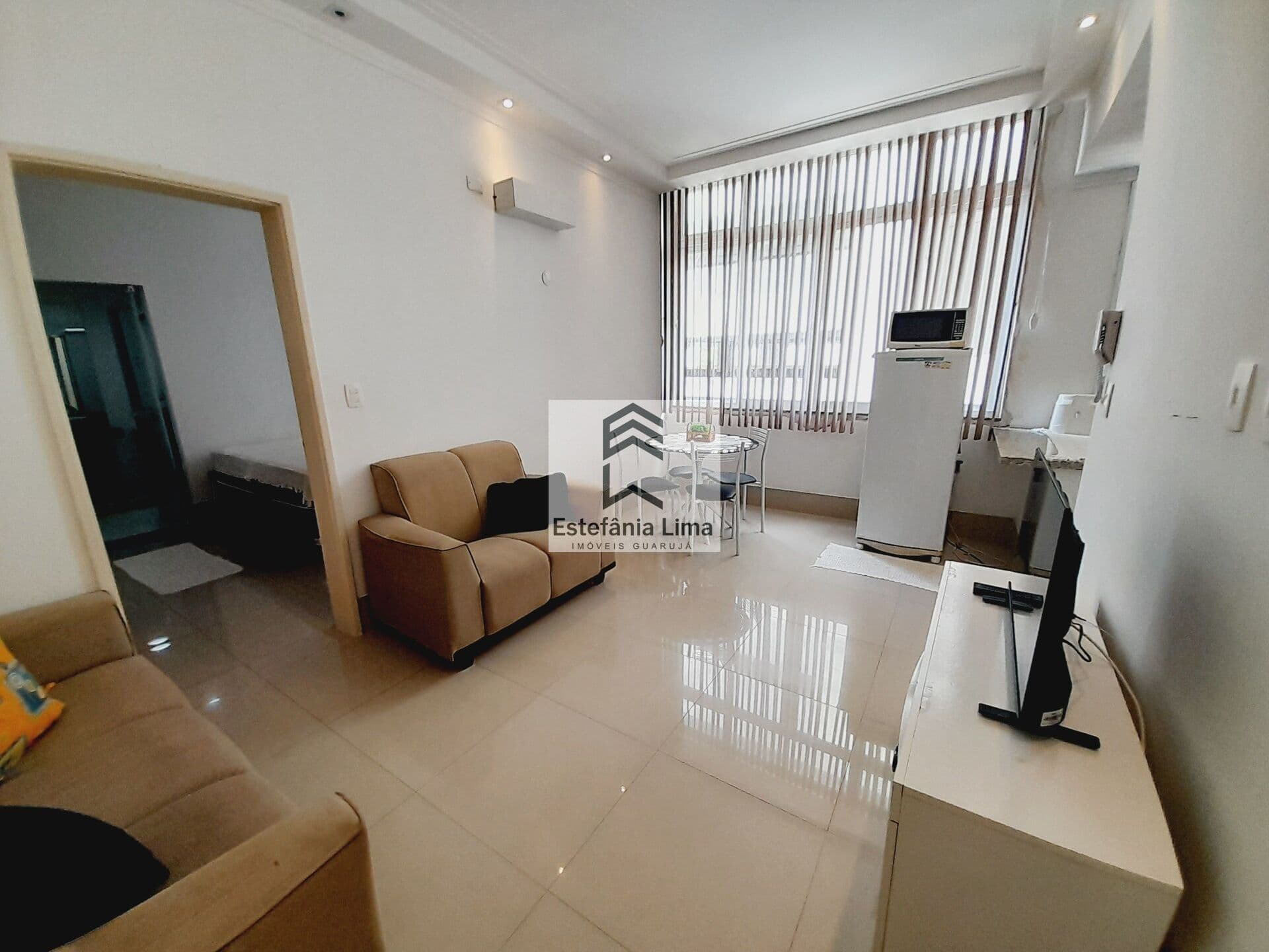 Apartamento Reformado em Pitangueiras!!! 1 Dormitório sendo 1 Suíte