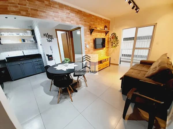 Apartamento Reformado em Pitangueiras 2 Dormitórios sendo 1 Suíte