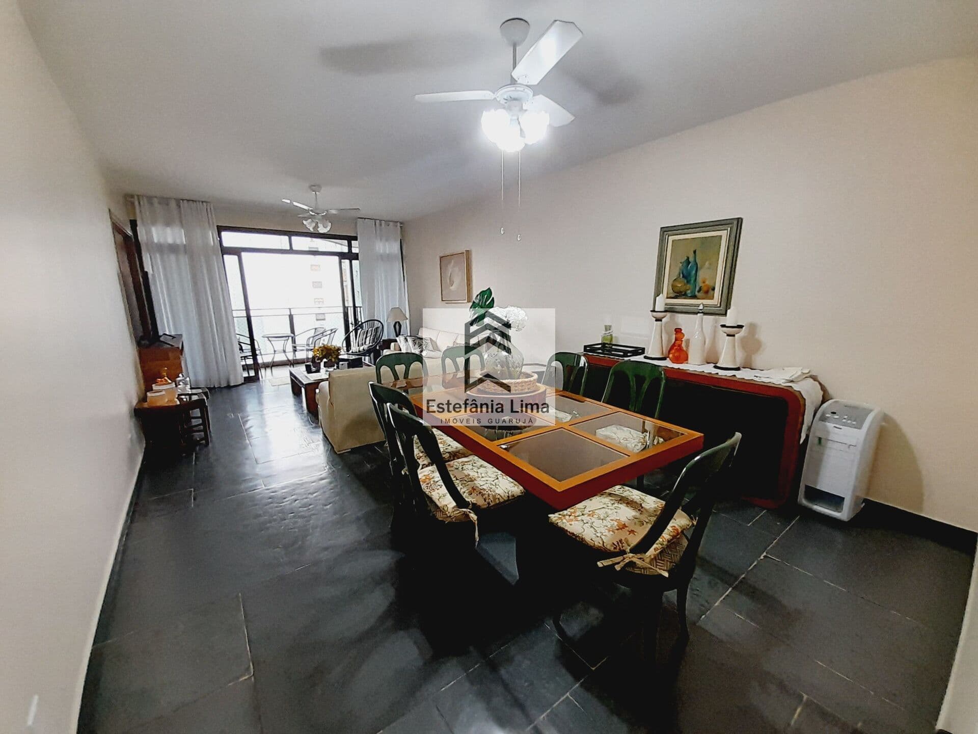 Apartamento em Pitangueiras!!! 3 Dormitórios sendo 1 Suite