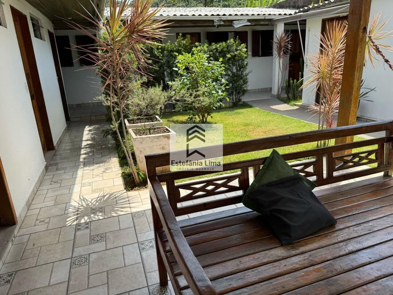 Casa no Jardim Guaiuba!!! 4 Dormitórios