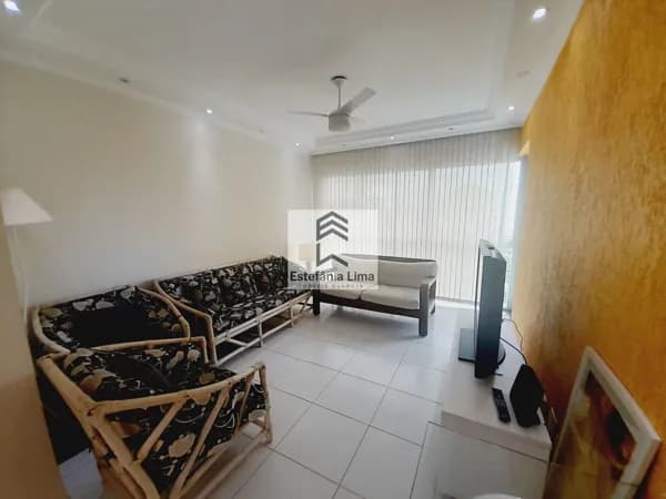 Apartamento Reformado em Pitangueiras!!! 200 metros da Praia