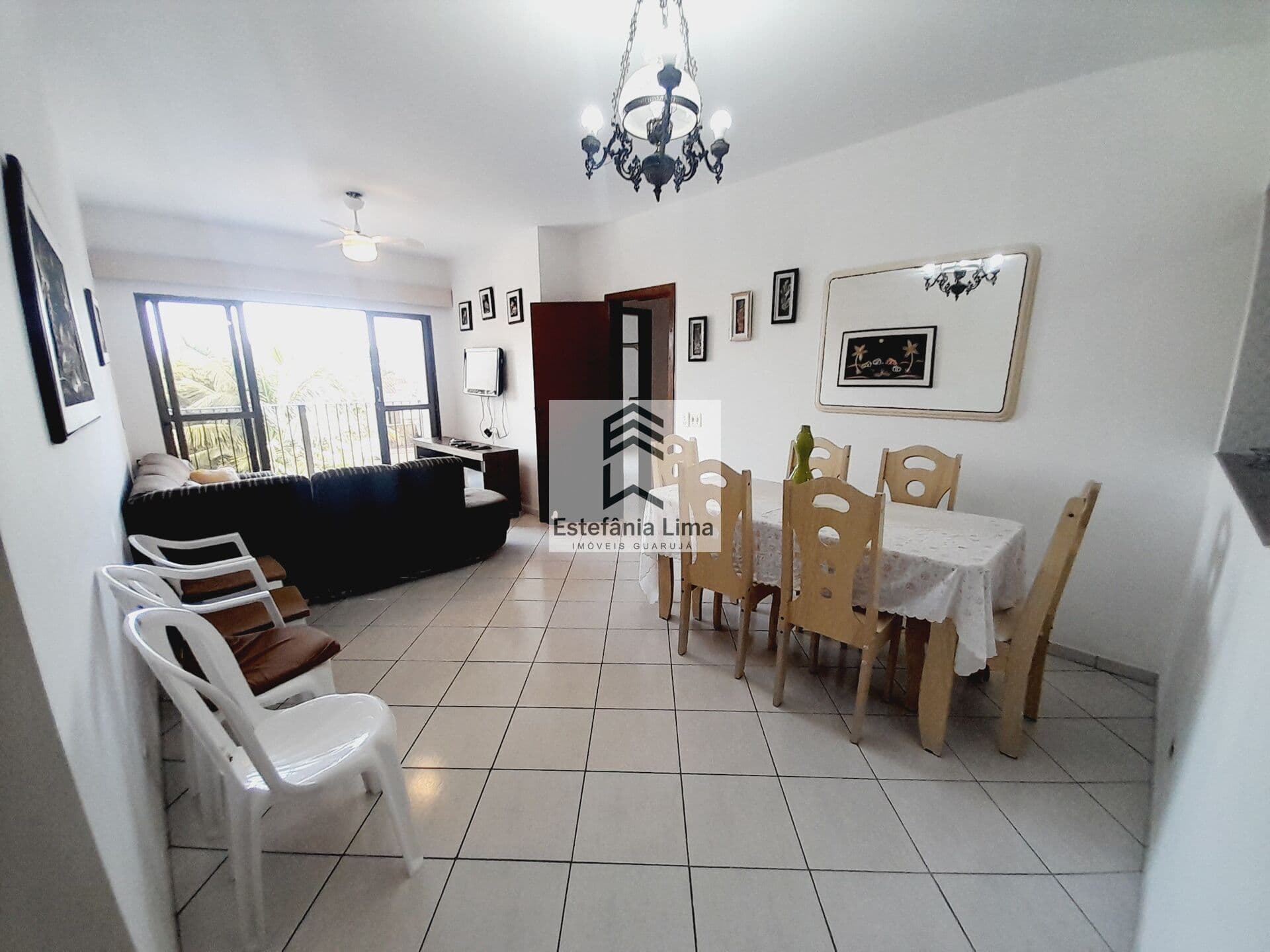 APARTAMENTO PRAIA DO TOMBO - 200 METROS DO MAR