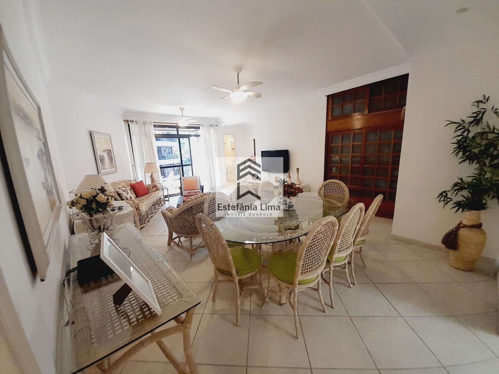 Lindo Apartamento em Pitangueiras!!! 4 Dormitórios sendo 2 Suites