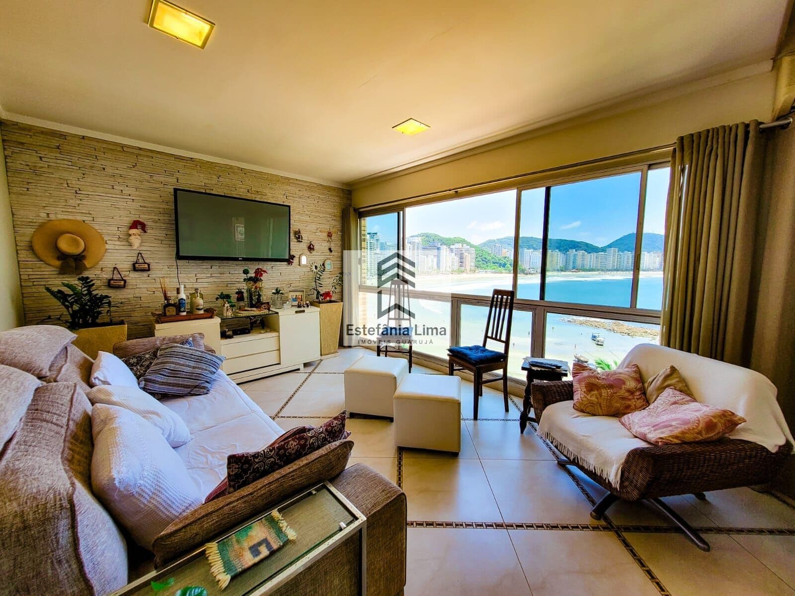 Apartamento Frente ao Mar Astúrias!!! 3 Dormitórios