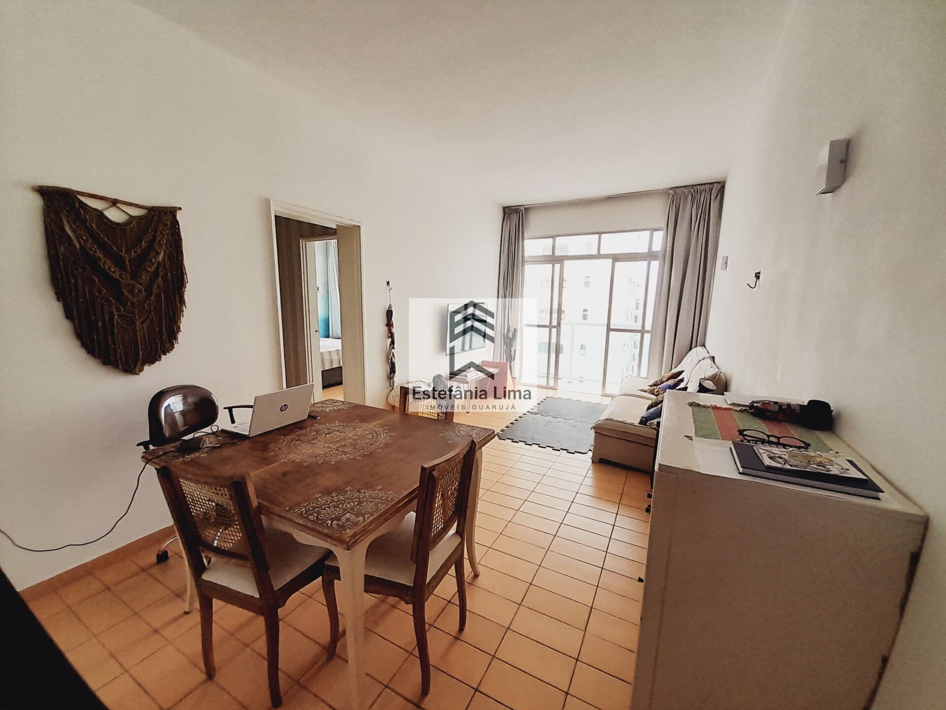 Apartamento Pitangueiras 2 Dormitórios
