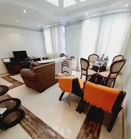 Apartamento Reformado em Pitangueiras!!! 3 Quartos