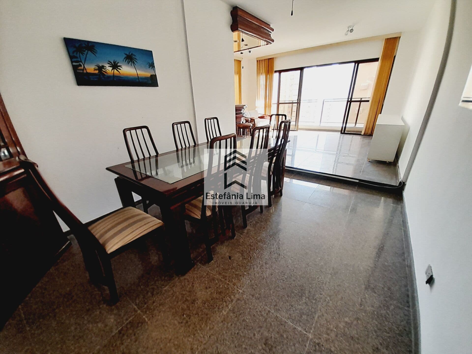 Apartamento em Pitangueiras 3 Dormitórios!!! 100 metros da Praia