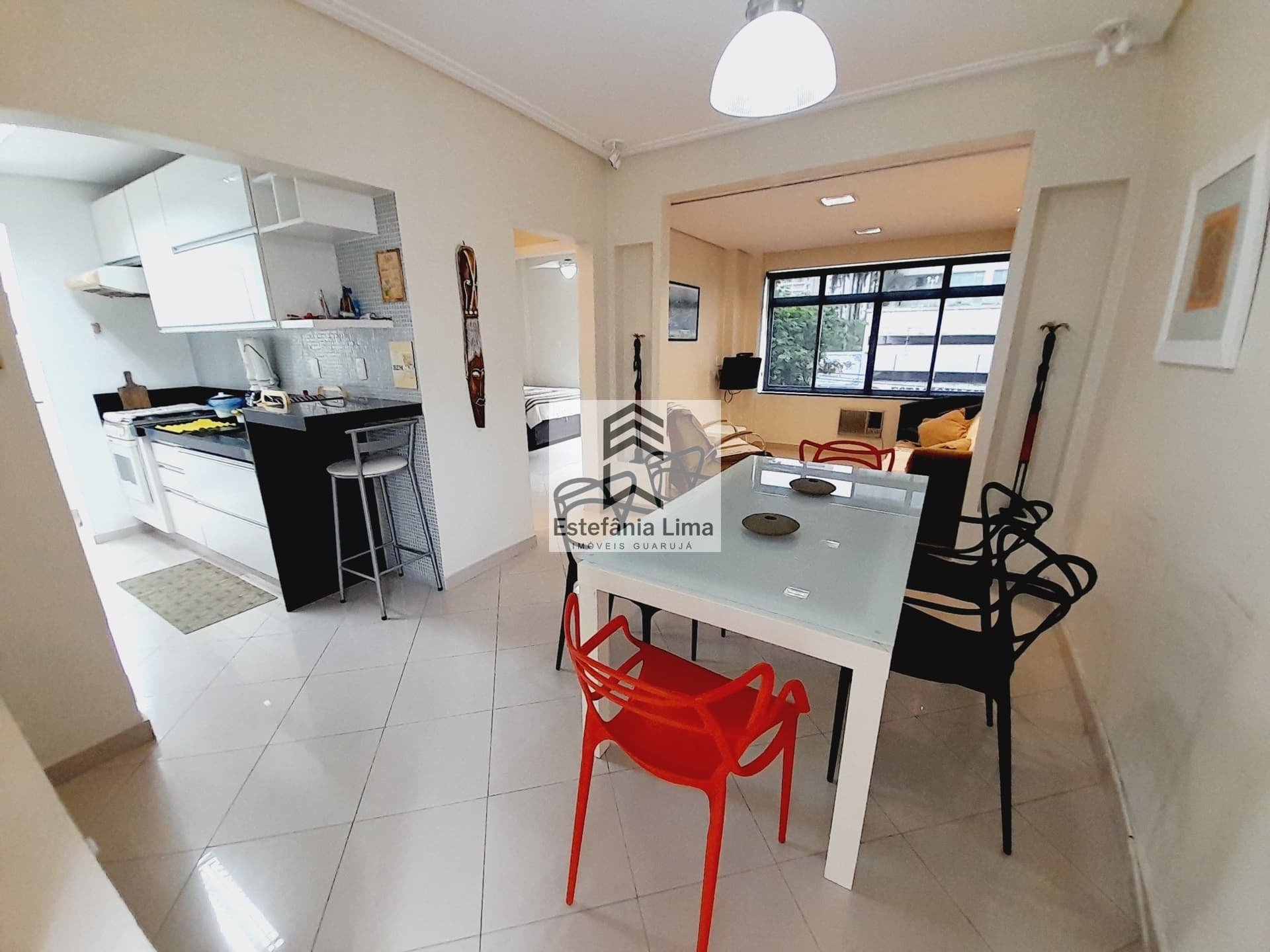 Apartamento em Pitangueiras Reformado!!! 1 Dormitório