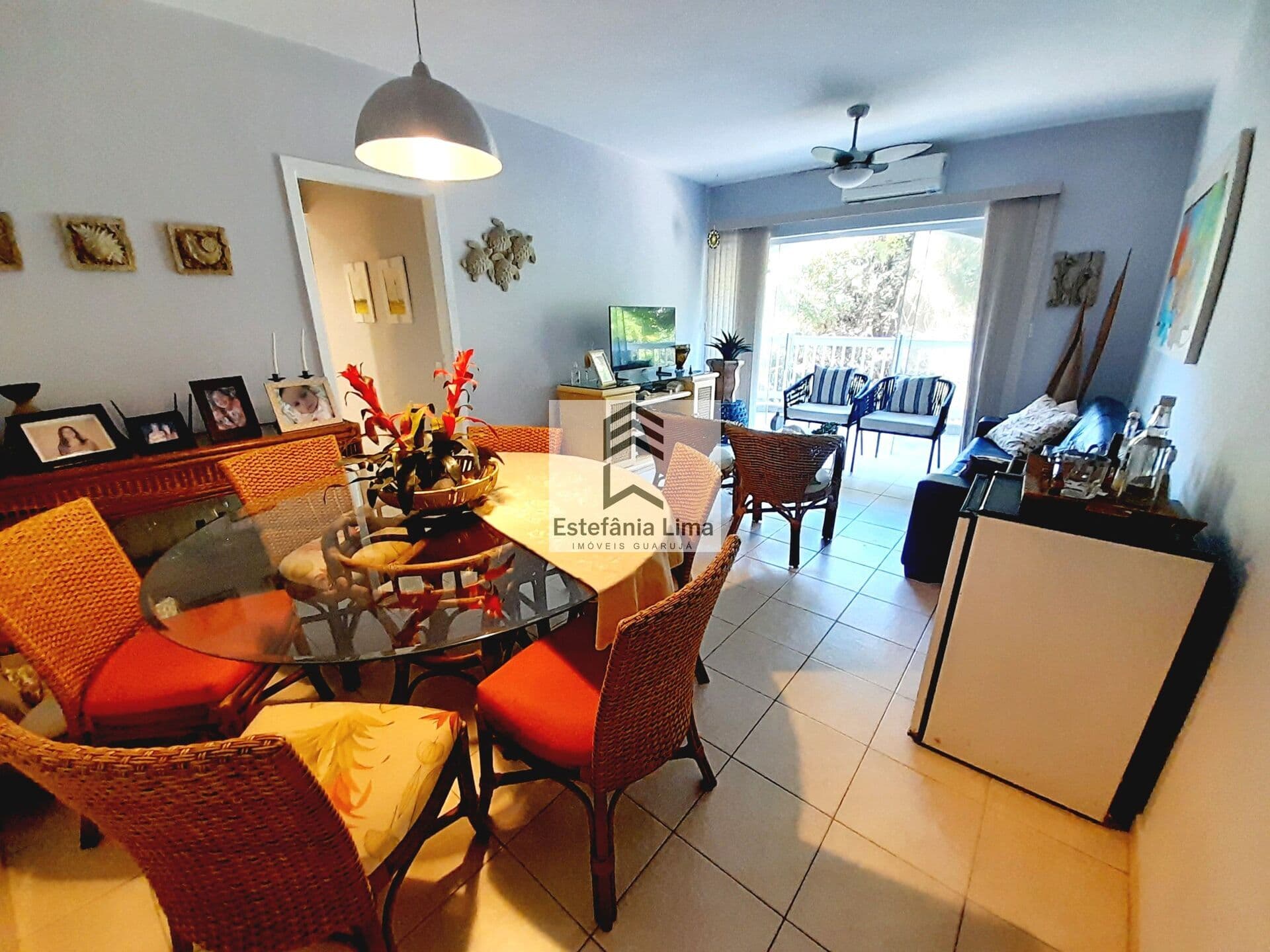 APARTAMENTO EM PITANGUEIRAS REFORMADO - 3 DORMITÓRIOS