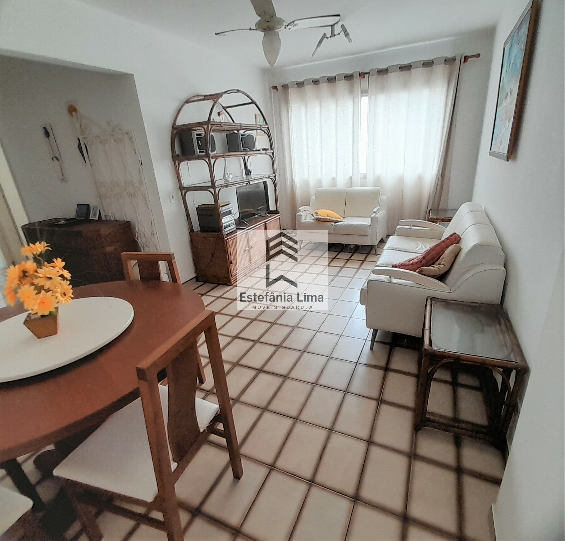 Apartamento em Pitangueiras!!! 2 Dormitórios