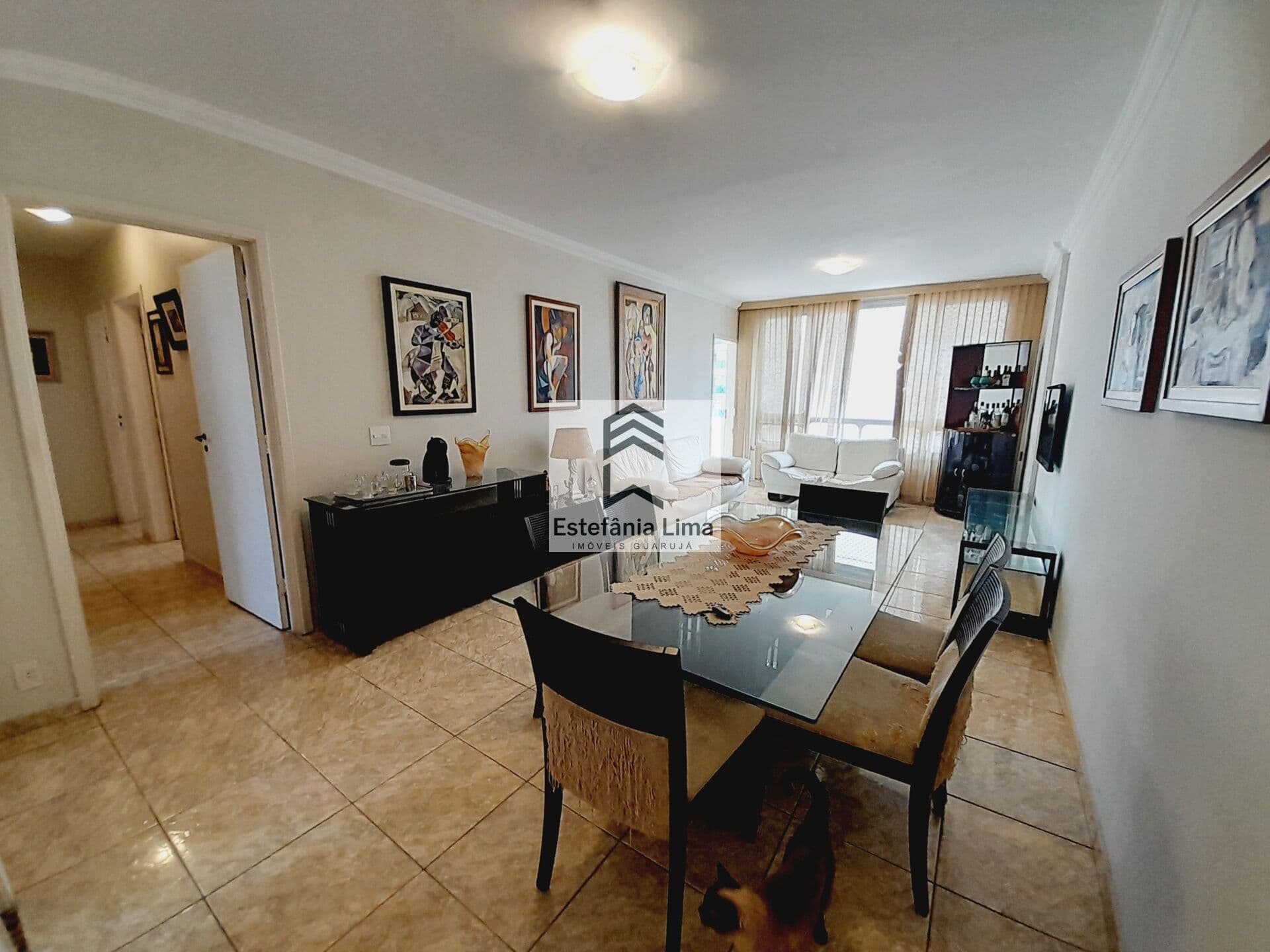 Apartamento em Pitangueiras 3 Dormitórios sendo 1 Suíte