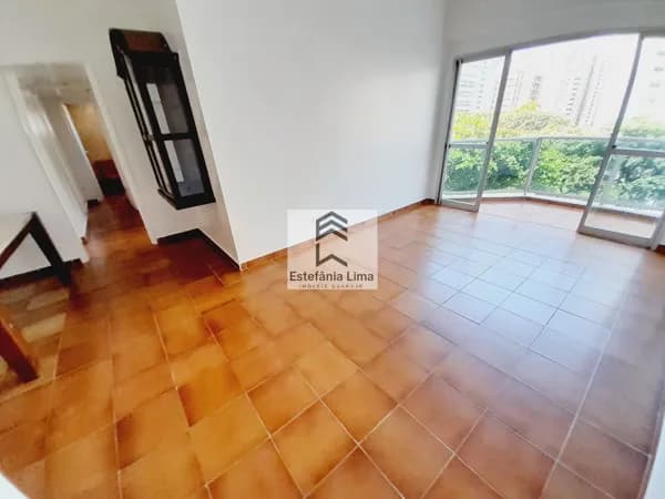 Apartamento em Pitangueiras 3 Dormitórios