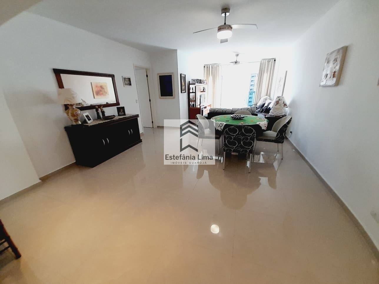 Apt Reformado em Pitangueiras 3 Dormitórios