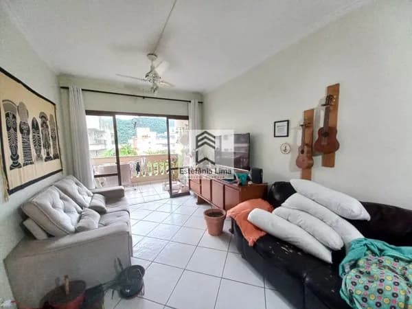 Apartamento com Sacada na Enseada - 3 Dormitórios