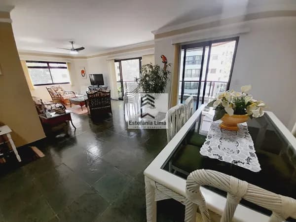 Locação Residencial em Pitangueiras - 3 Suítes