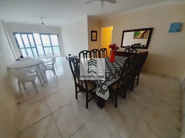 Apartamento em Pitangueiras 3 Dormitórios sendo 1 Suíte