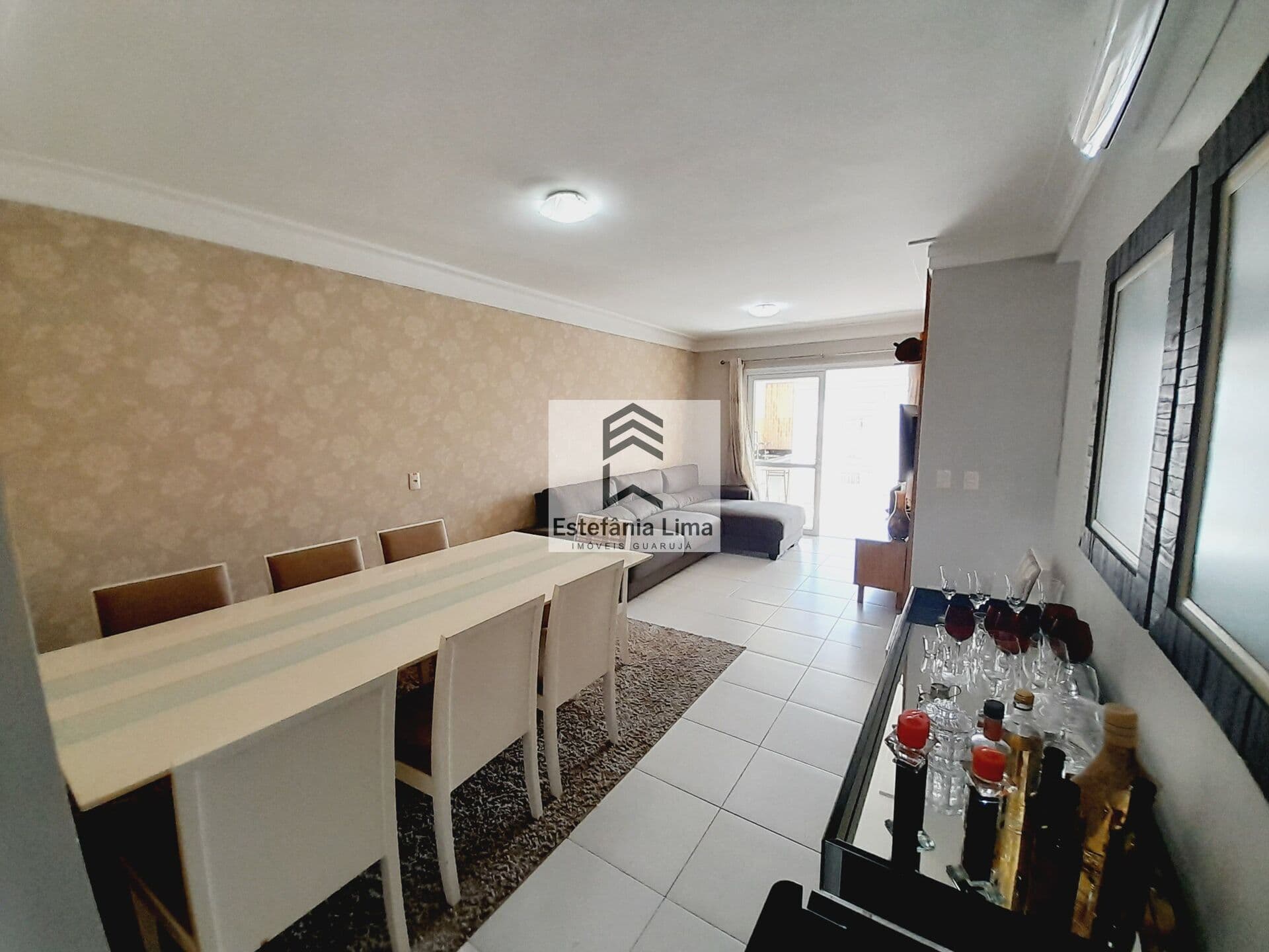 Apartamento Reformado com Vista ao Mar em Pitangueiras!!! 3 Dormitorios sendo 1 Suíte