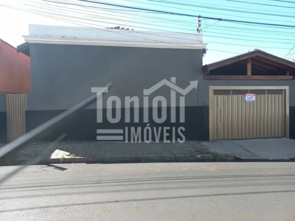 Casa à Venda na Região Central em Bebedouro SP