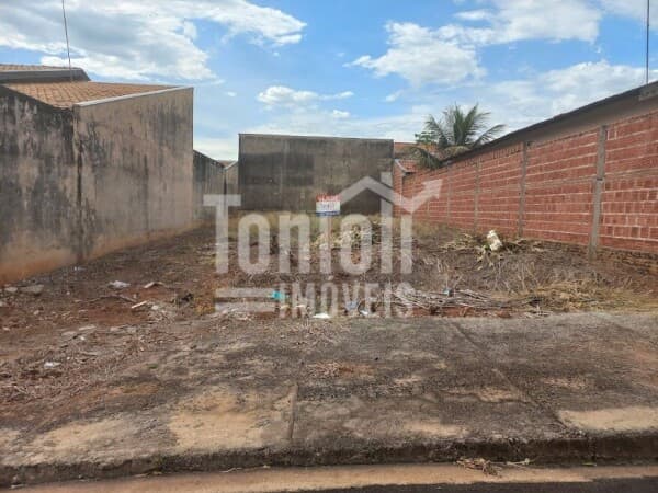 Terreno à Venda no Res. Dr. Hercules Pereira Hortal em Bebedouro SP