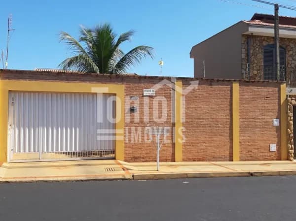 Casa em Bebedouro - Parque Residencial Irmãos Furquim