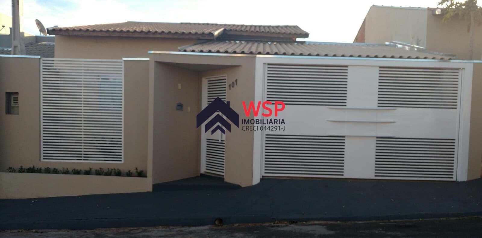 Casa em Guapiaçu - Centro