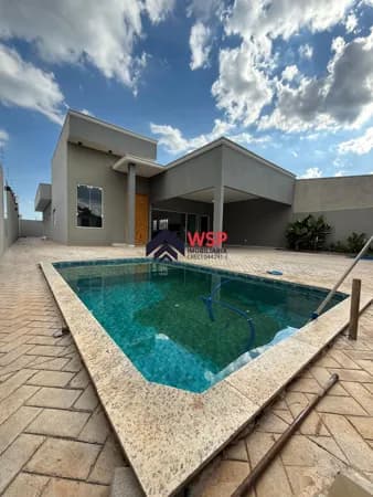 Casa a Venda