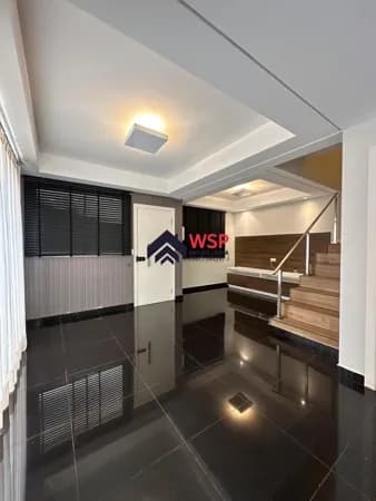 Casa a Venda