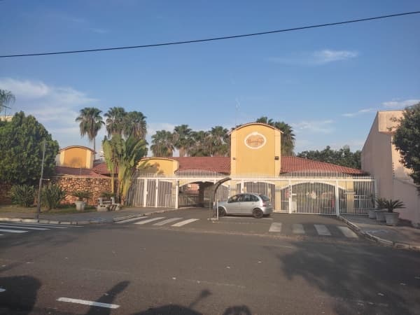 Casa de Condomínio em São José do Rio Preto - Vila Borguese