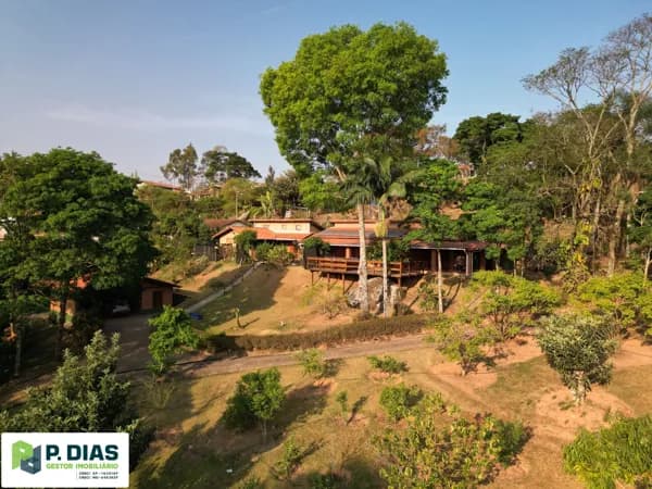 Linda Chácara conceito colonial rústico em Pedra Bela, Interior de São Paulo