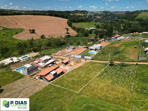 Terreno Residencial Planejado com Vista para as Montanhas em Pinhalzinho