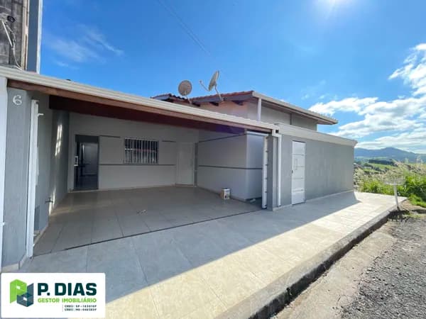 Casa a venda com excelente localização em Socorro, Circuito das Águas