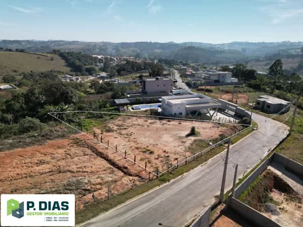 Excelente terreno residencial | comercial em Pinhalzinho, Interior de São Paulo