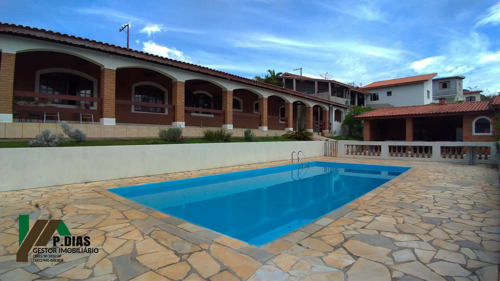 Oportunidade com muito potencial para investir em um casa de campo na região do Circuito das Águas