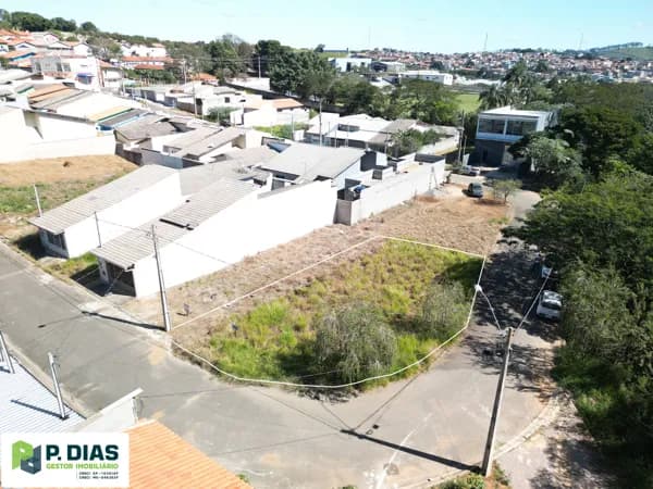 Lindo Terreno Residencial de Esquina com Topografia Plana – Pinhalzinho-SP