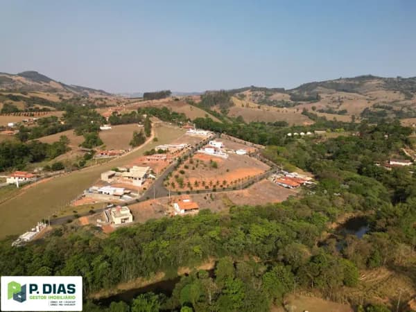 Lotes a venda em Residencial com cachoeira privativa em Socorro, Interior de São Paulo