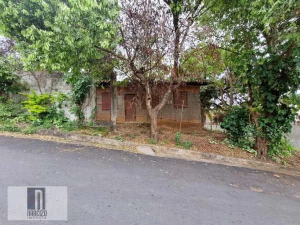Lote/Terreno em Itaperuna - Cidade Nova