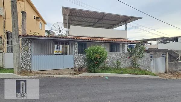 Casa em Itaperuna - Niterói