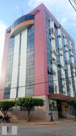 Sala/Conjunto em Itaperuna - Centro