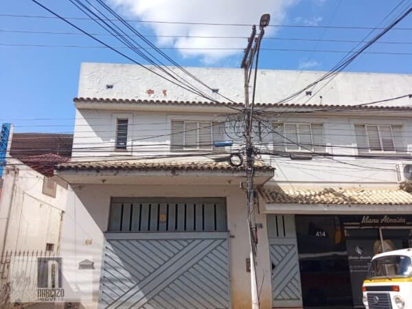 Prédio/Edifício Inteiro em Itaperuna - Niterói