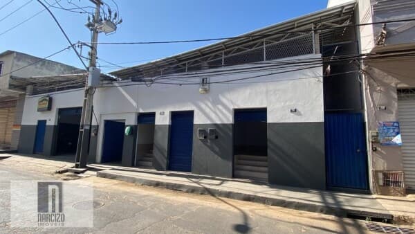 Sala/Conjunto em Itaperuna - Niterói