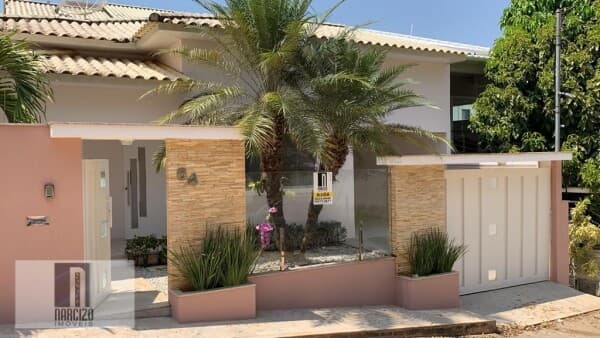 Casa em Itaperuna - Cidade Nova