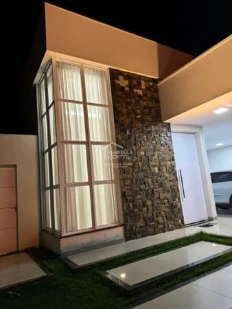 Casa à venda localizada no bairro Dona Diva em Patrocínio / MG