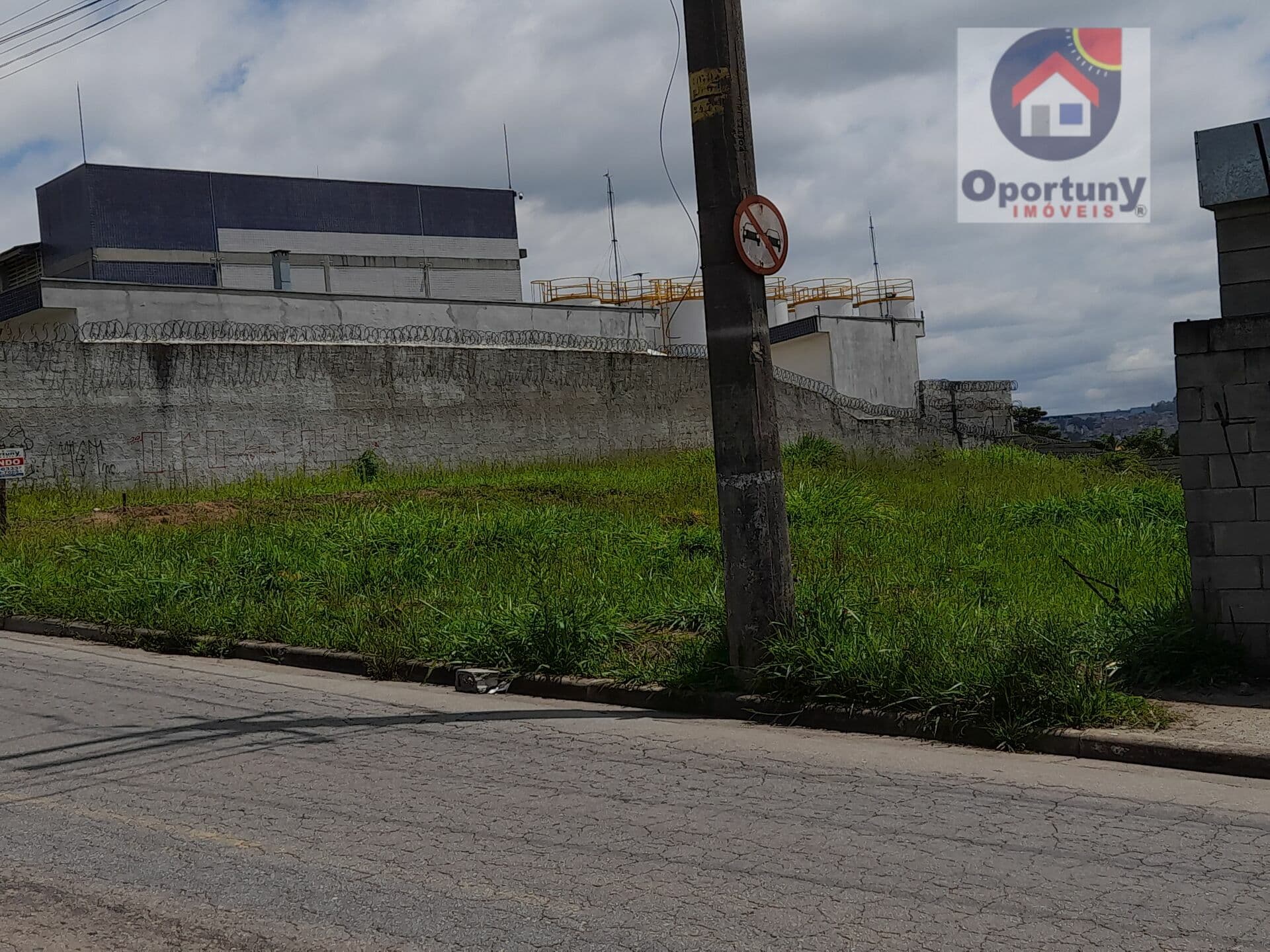 Lote/Terreno em Itaquaquecetuba - Rio Abaixo